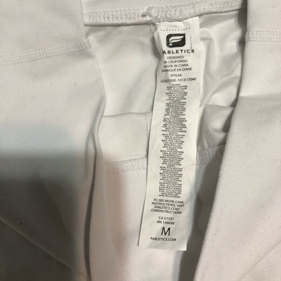 Fabletics white leggings size M cinch leg - Picture 5 of 5